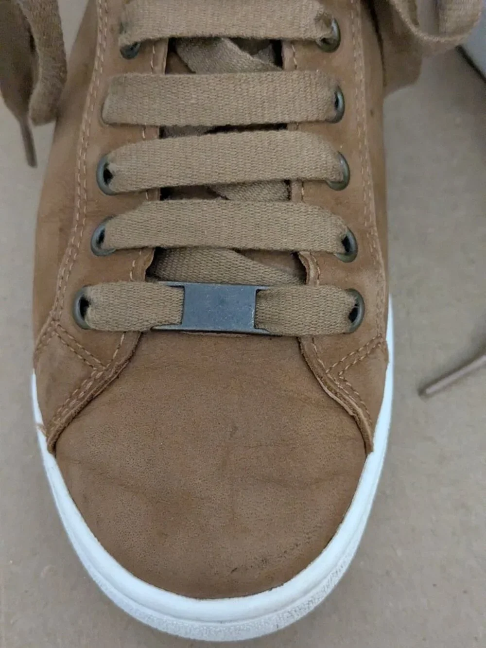 UGG STARLYN FAWN SHEEPSKIN SNEAKER HIGH TOP ANKLE BOOTS SIZE 10 BROWN